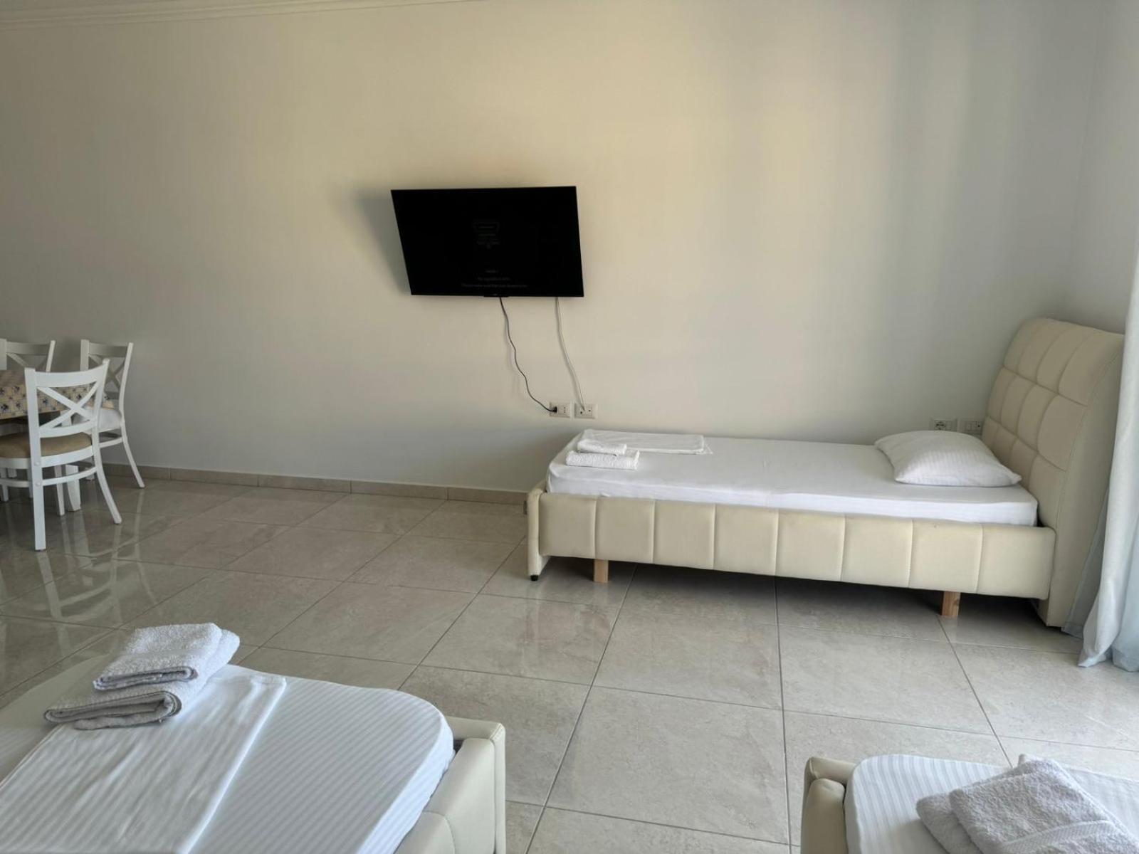 Xhulio Apartments Saranda Zewnętrze zdjęcie